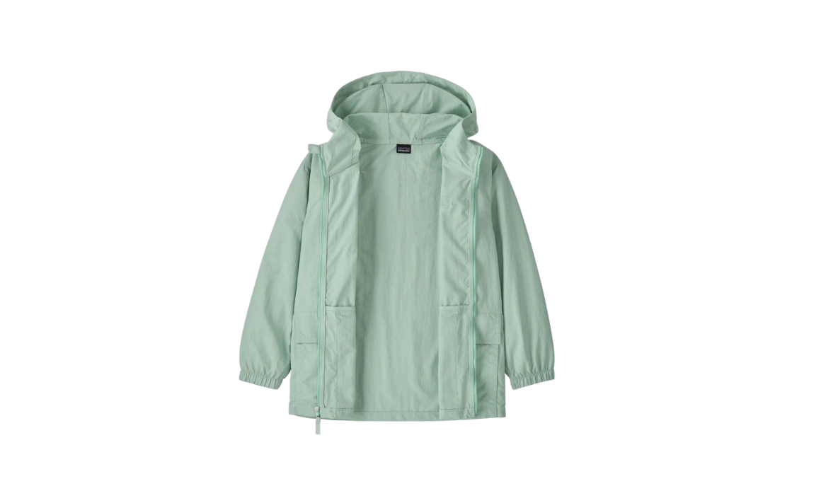 patagonia_bunda_detska_Outdoor Everyday_zelena_4.jpg